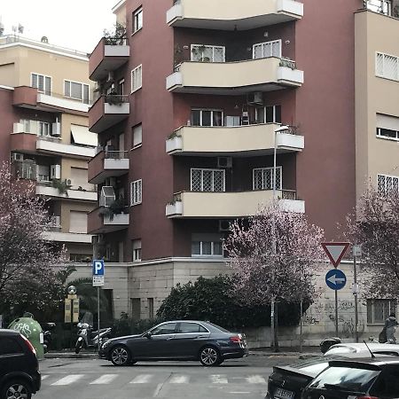 Vatican May'S House Roma Exterior foto