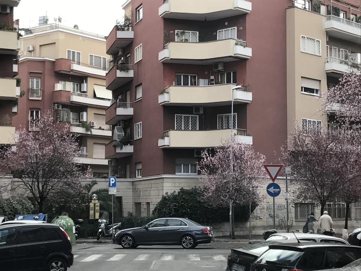 Vatican May'S House Roma Exterior foto